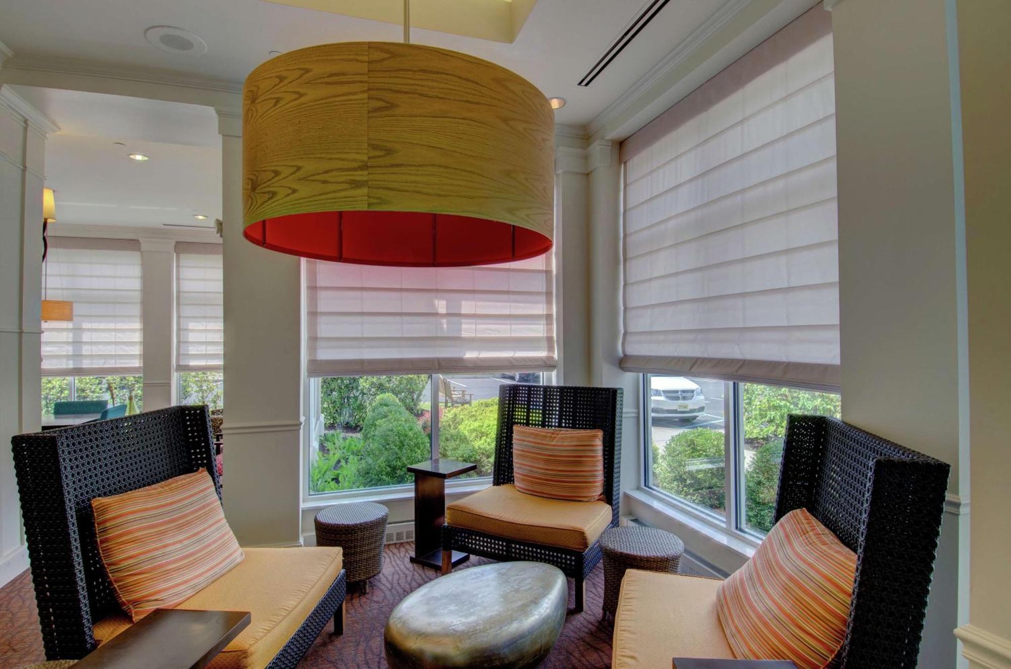 Hilton Garden Inn Норуолк Экстерьер фото